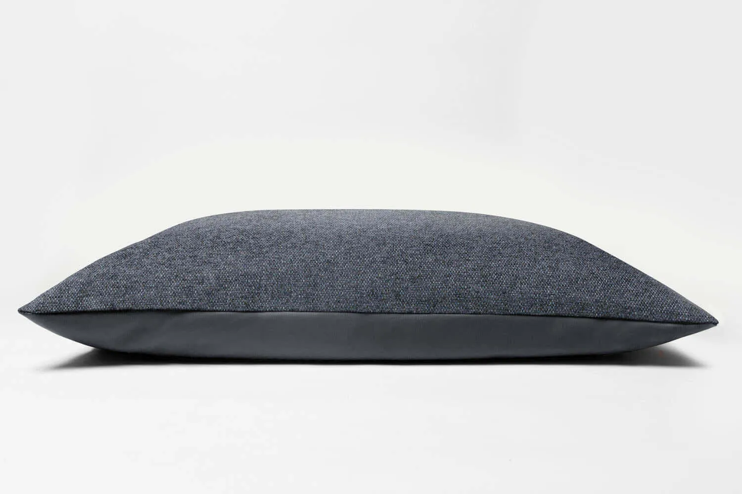 Balto Sofa Dog Bed