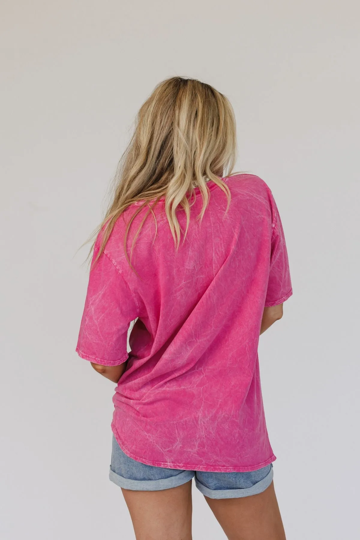 Born Free USA Graphic Tee - Magenta