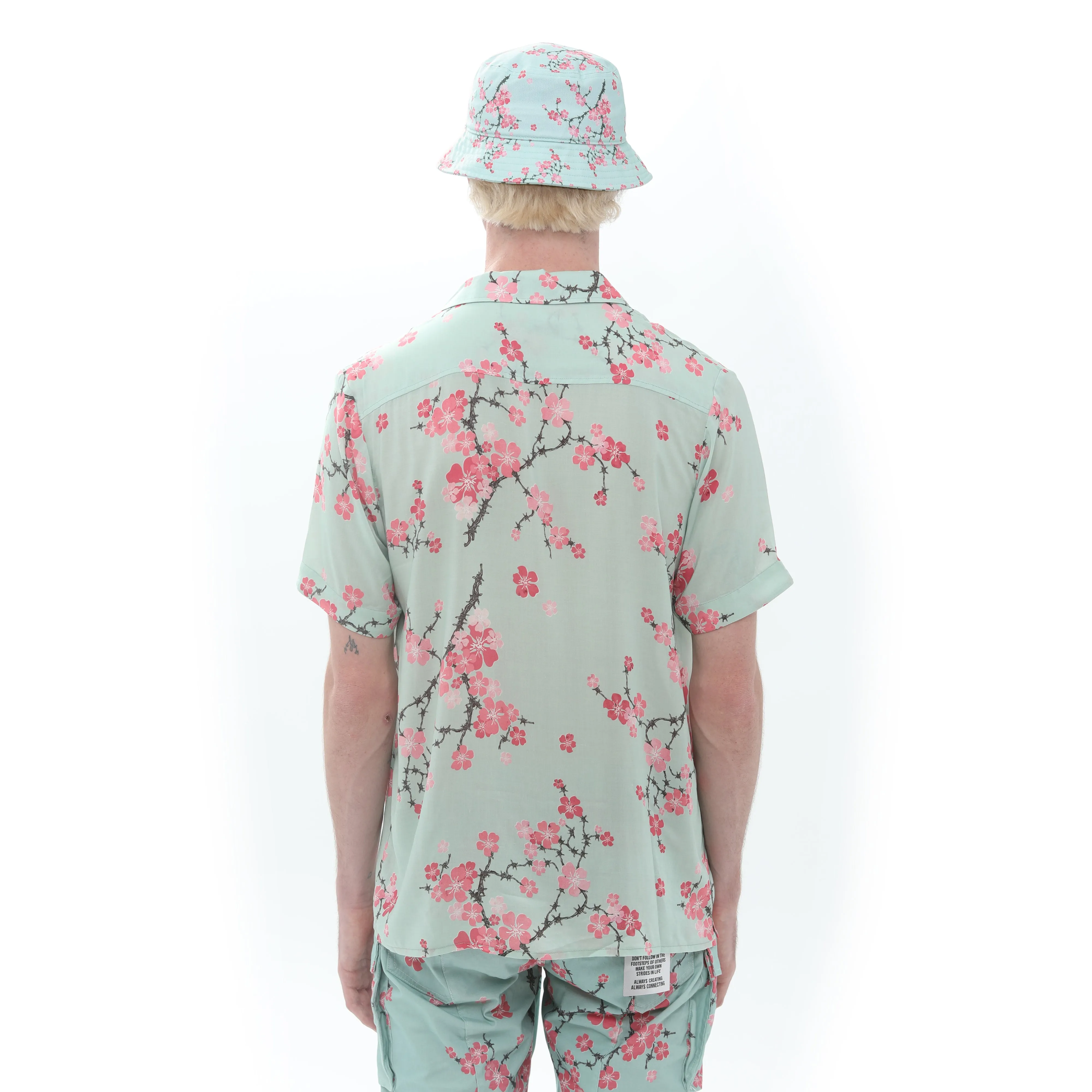 CAMP SHORT SLEEVE WOVEN SHIRT IN CHERRY BLOSSOM