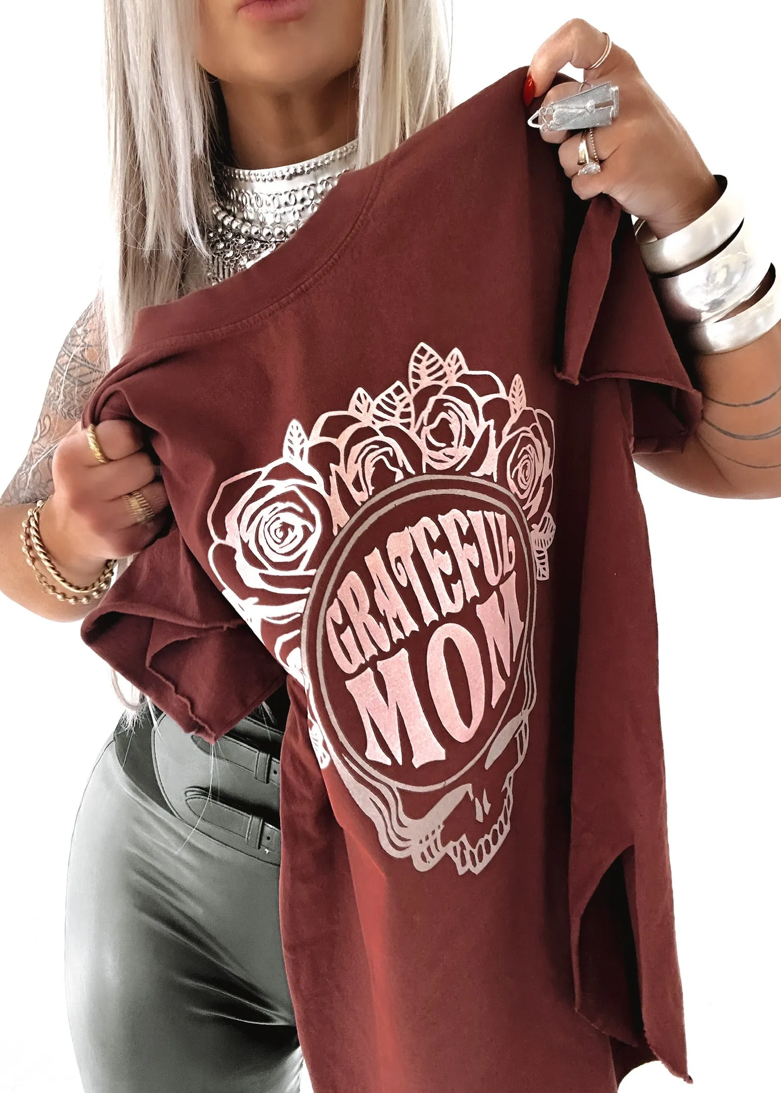 GRATEFUL MOM SIDE SLIT TEE