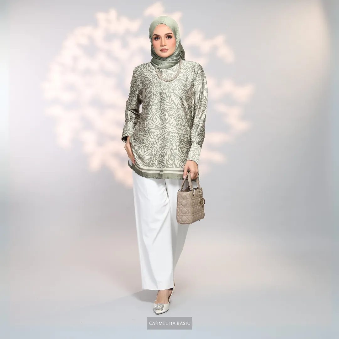 JESSICA BLOUSE - CLARA IN MOSS GREEN