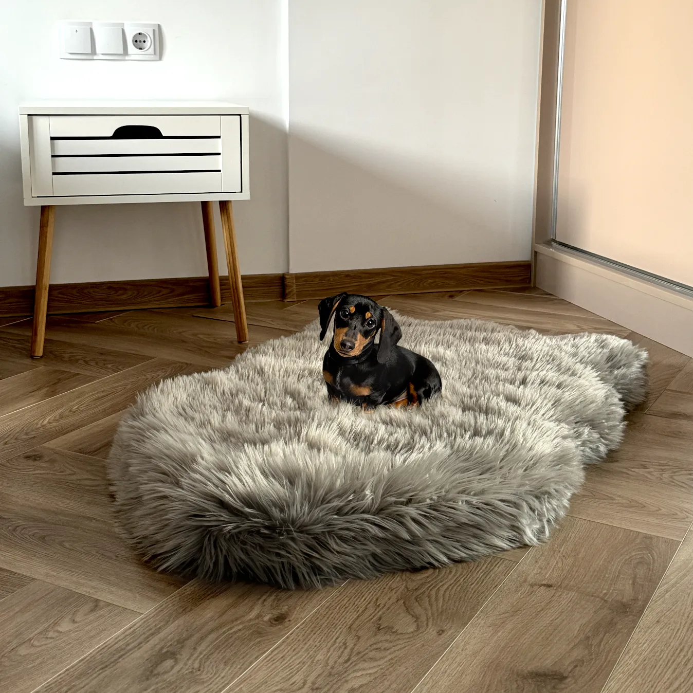 Luxury Faux Fur Orthopedic Dog Bed, Memory Foam Dog Bed for Small, Medium, Large and XL Pets, Fluffy Pet Rug with Waterproof and Washable Soft Cover