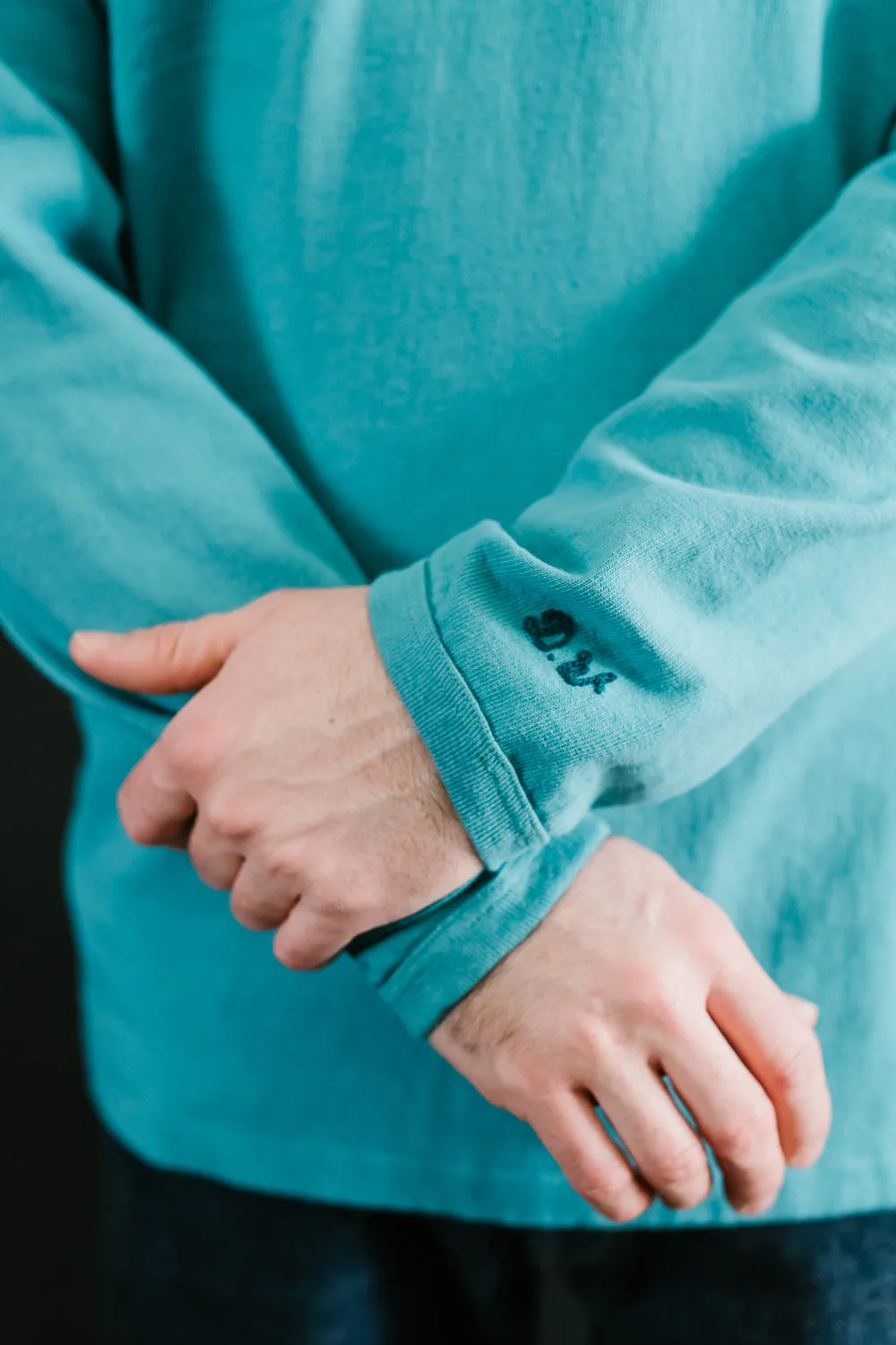 "Stand Wheel" H/W Long Sleeve Tee - Turquoise