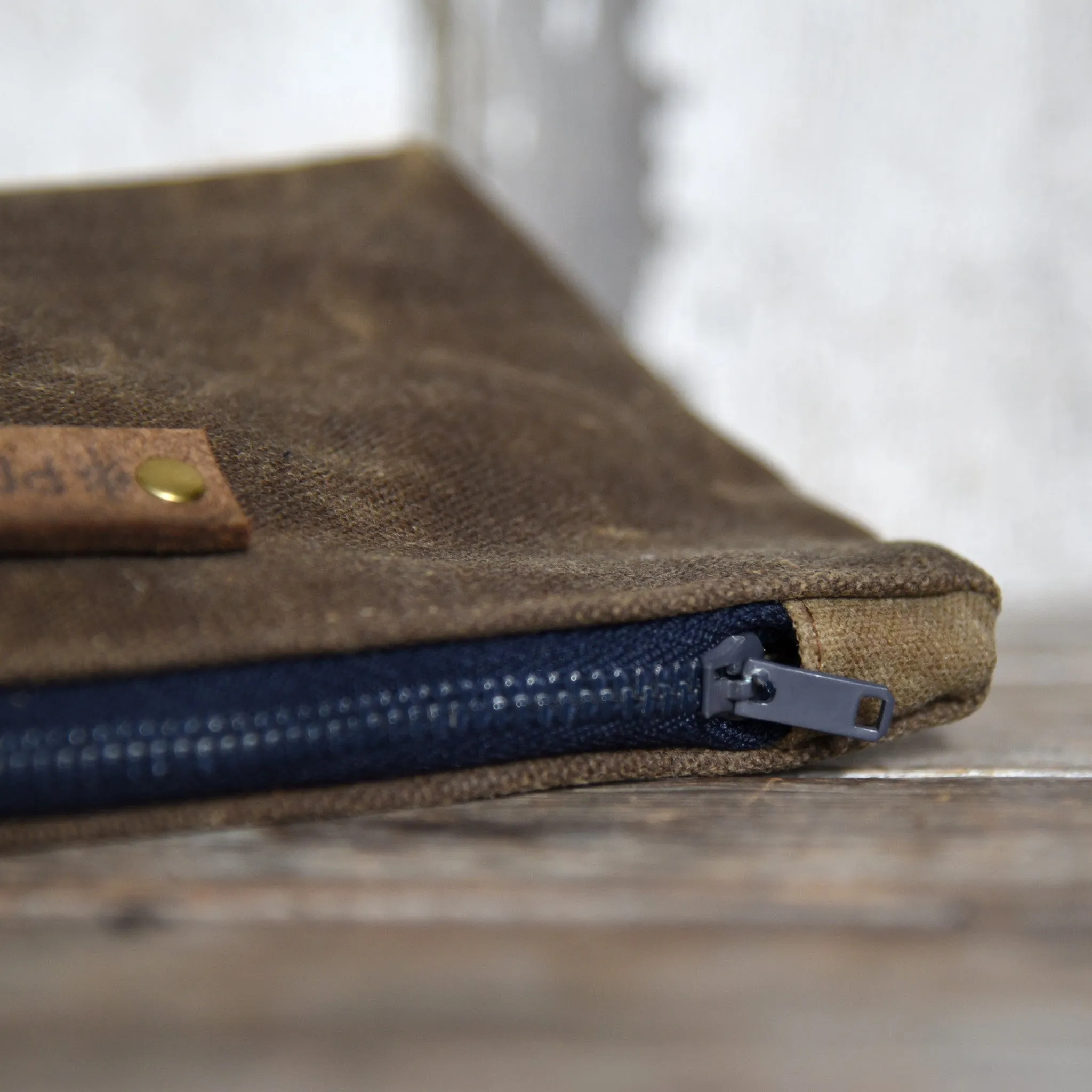 The Bloom Essentials Pouch – Small Batch