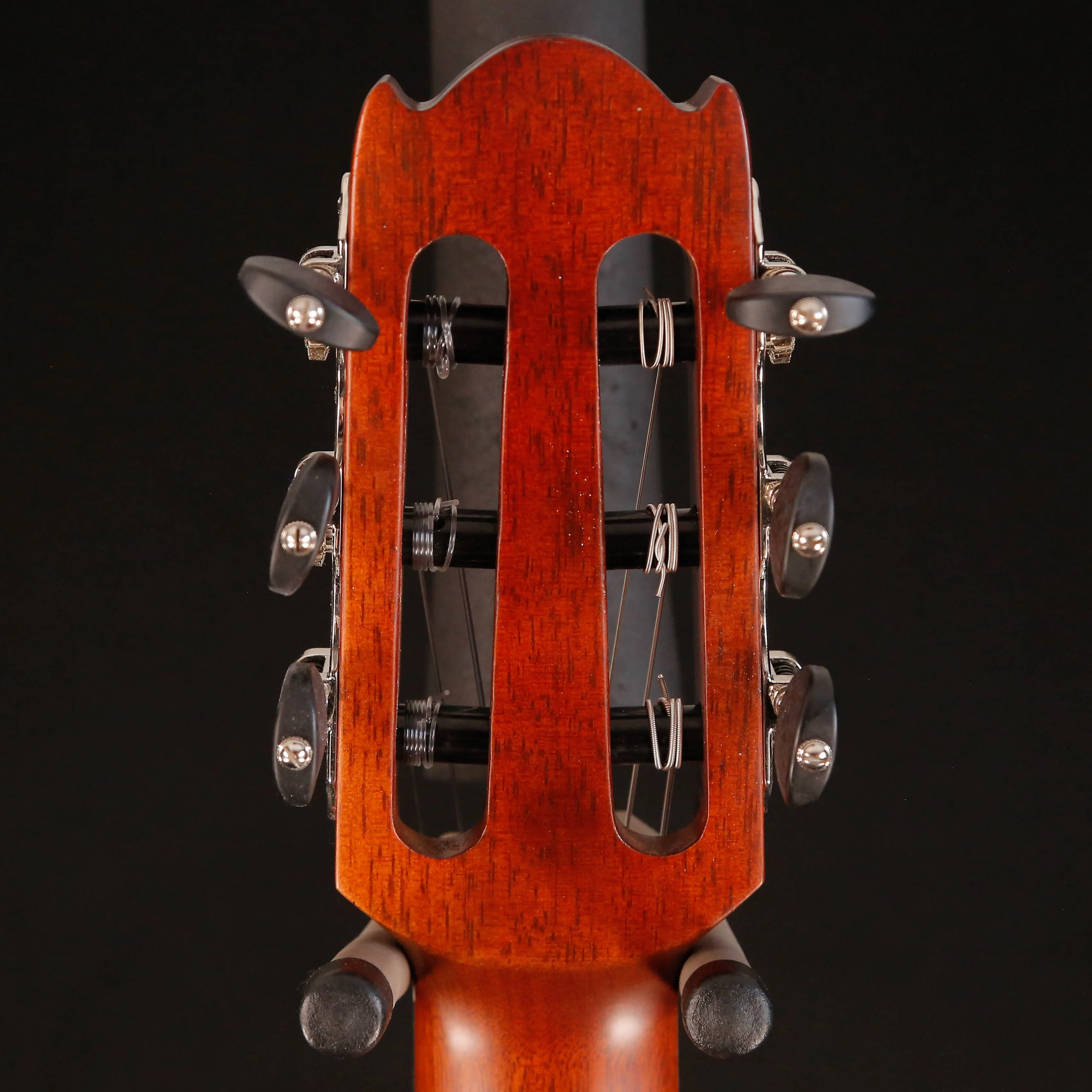 Yamaha NTX1 BS NTX - Thinline Acoustic-Electric Classical Guitar, Brown Sunburst